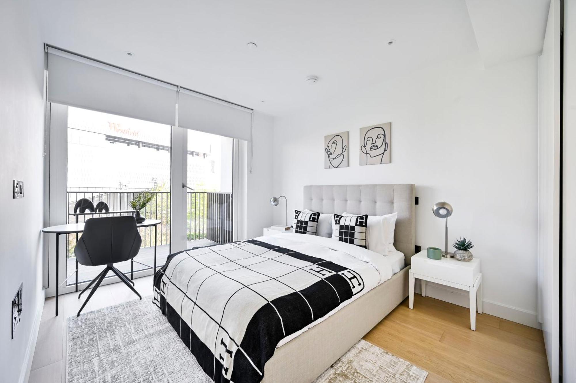Elegant 2bed -west -steps To Tube, Westfield *