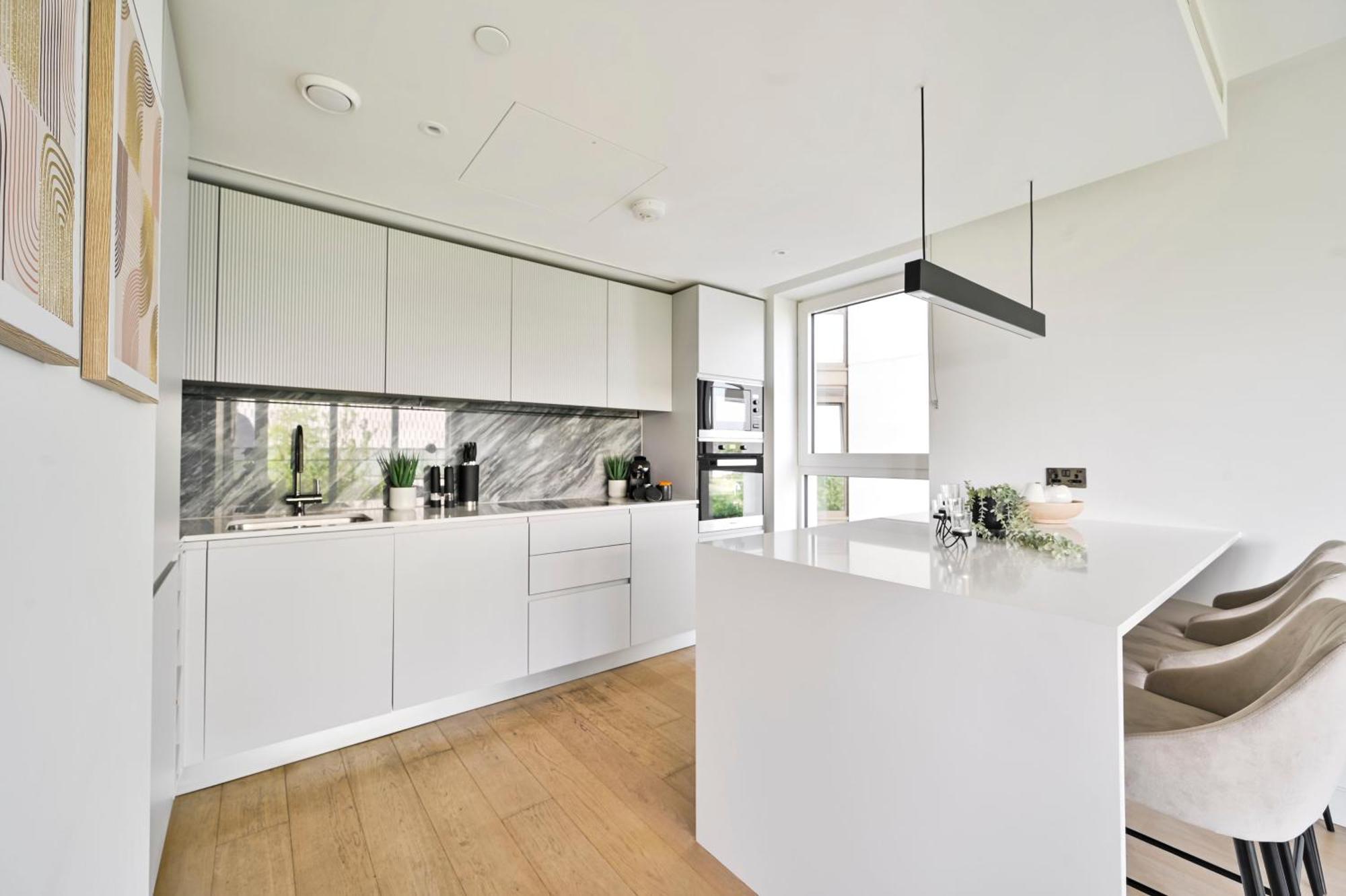 Apartamento Elegant 2bed -west -steps To Tube, Westfield *
